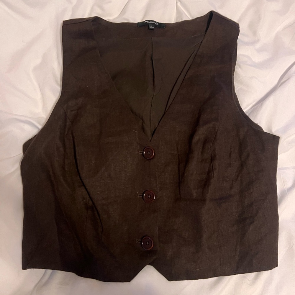 madewell brown cropped vest